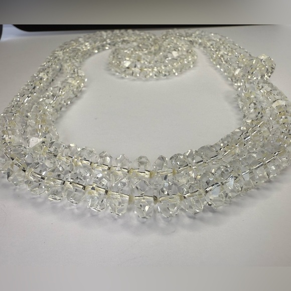 Art Deco Antique Crystal necklace (opera length) 24inches - Picture 6 of 10